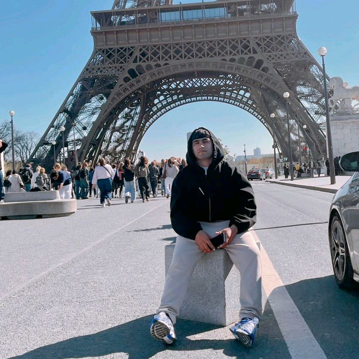 🇫🇷AK — 🦅👑 — 74🇦🇫