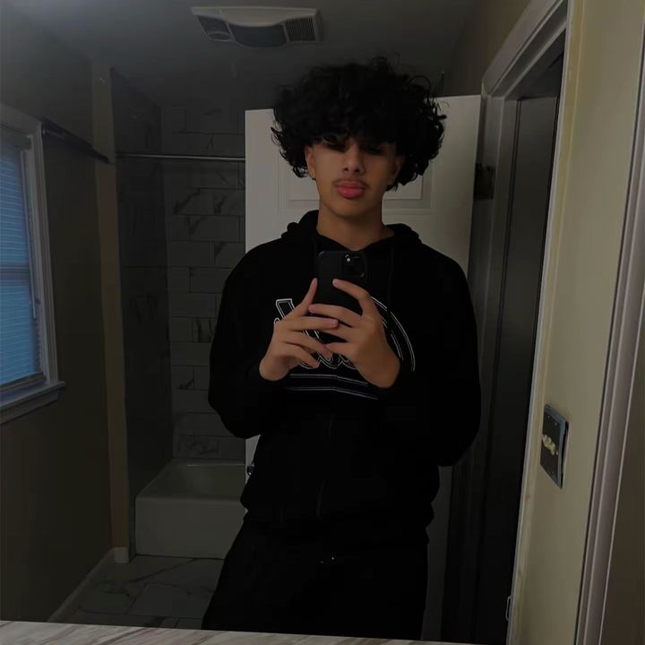 yourgirlsfavreseller