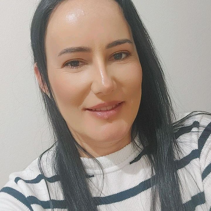 Katia Fernanda | Creator