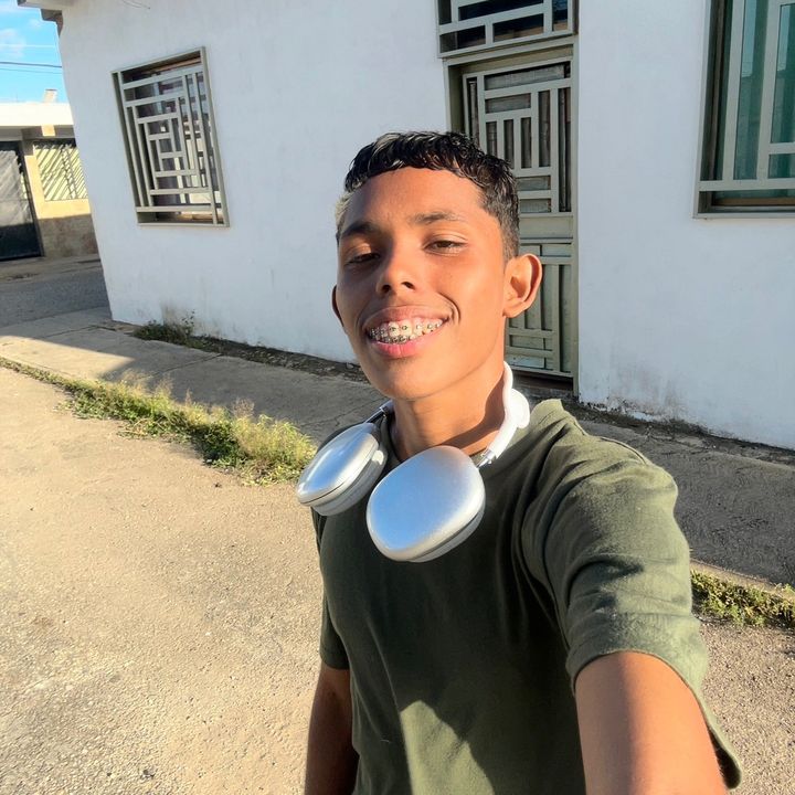 YHOIKER🧑🏽