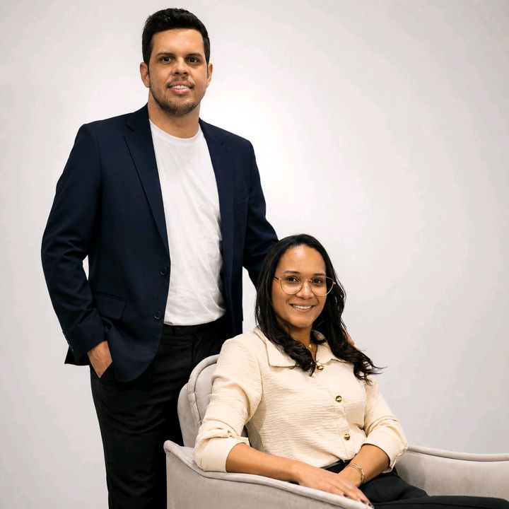 Jamiely & Romário