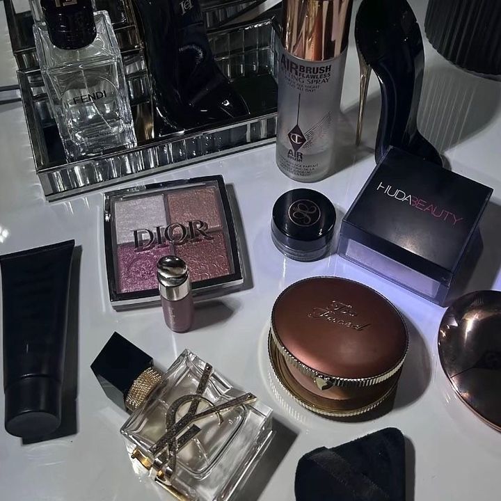 Queen of Luxe