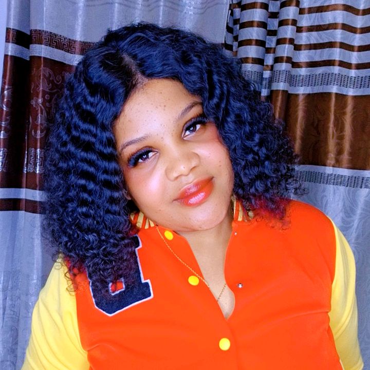 BIG SONIA LIFESTYLE & MORE BAP