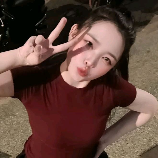 Nhiii Yến Phượng 2K