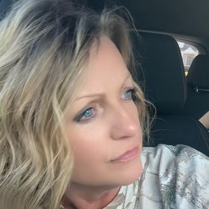 Sarah’s chaos on the coast