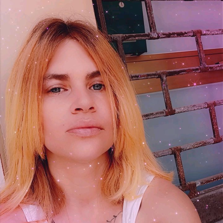 BLONDA FAMYLY