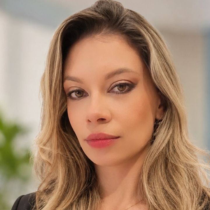 Débora Pimenta