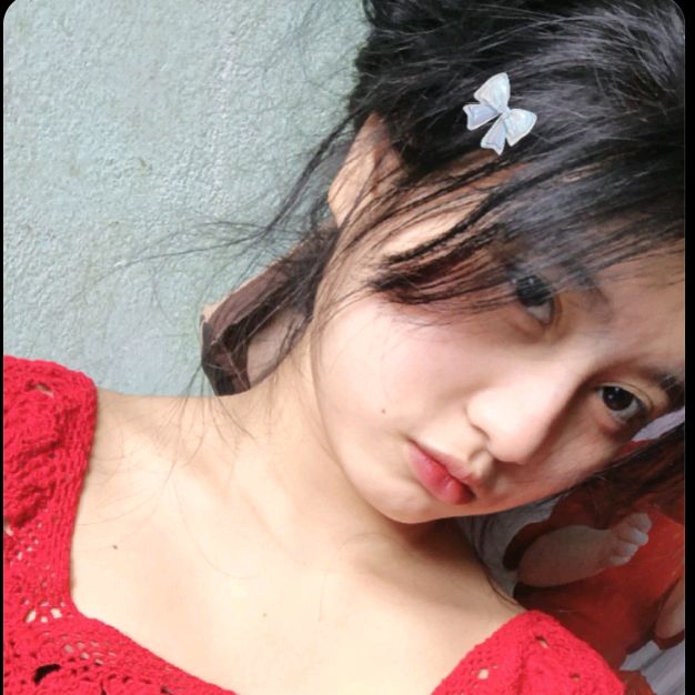 Zin Moe Nwe💐ဖြူးသူလေးပါရှင့်☺