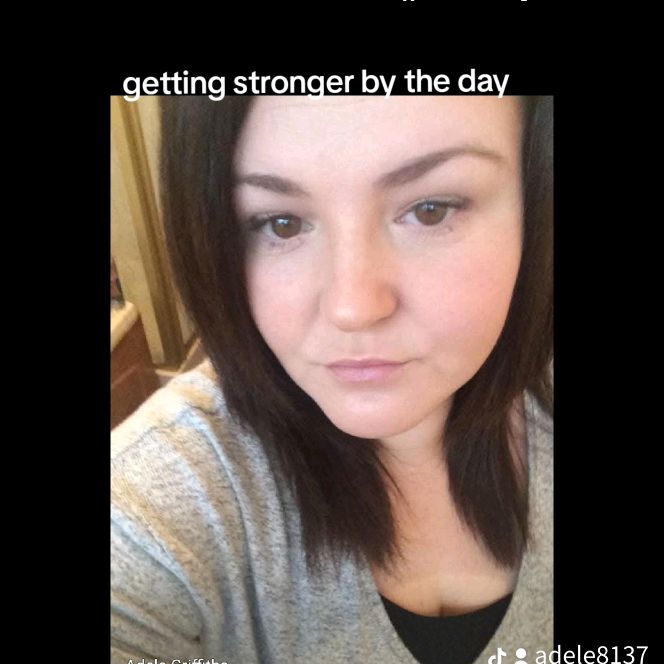 ADELE 🏴󠁧󠁢󠁷󠁬󠁳󠁿