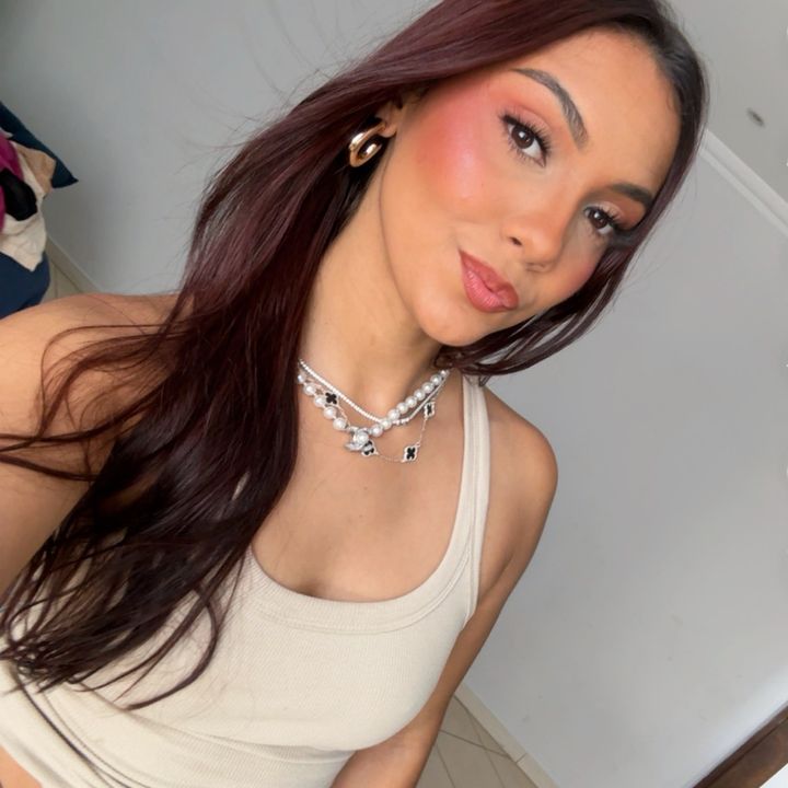Thayna Pina