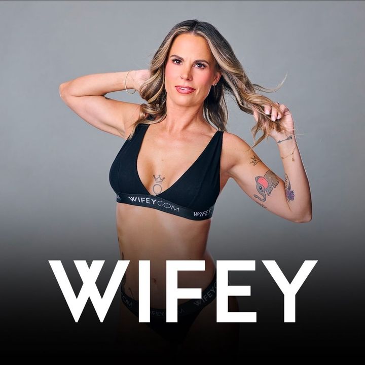 Harlie_Hotwife