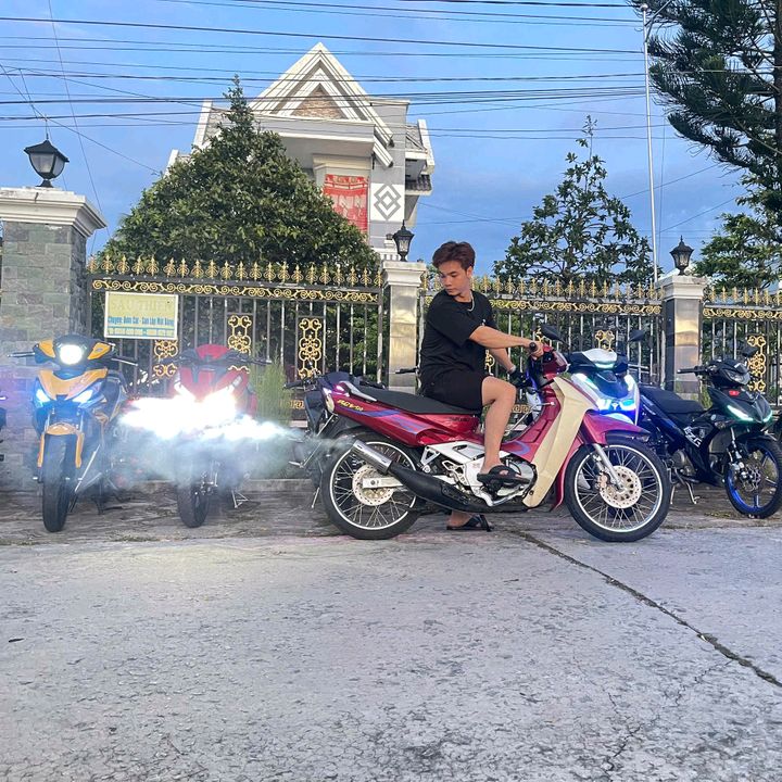 Quyện Nhỏ Store