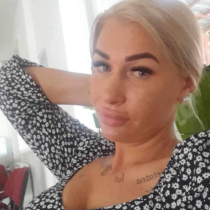 ❤️Claudia❤️Silvia😘puternică🙈