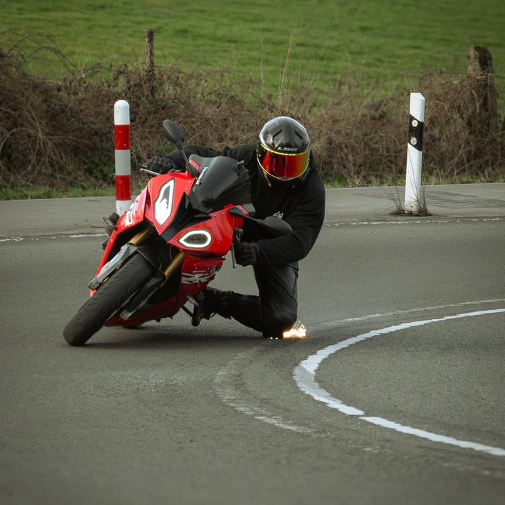 bmws1000rr_1312