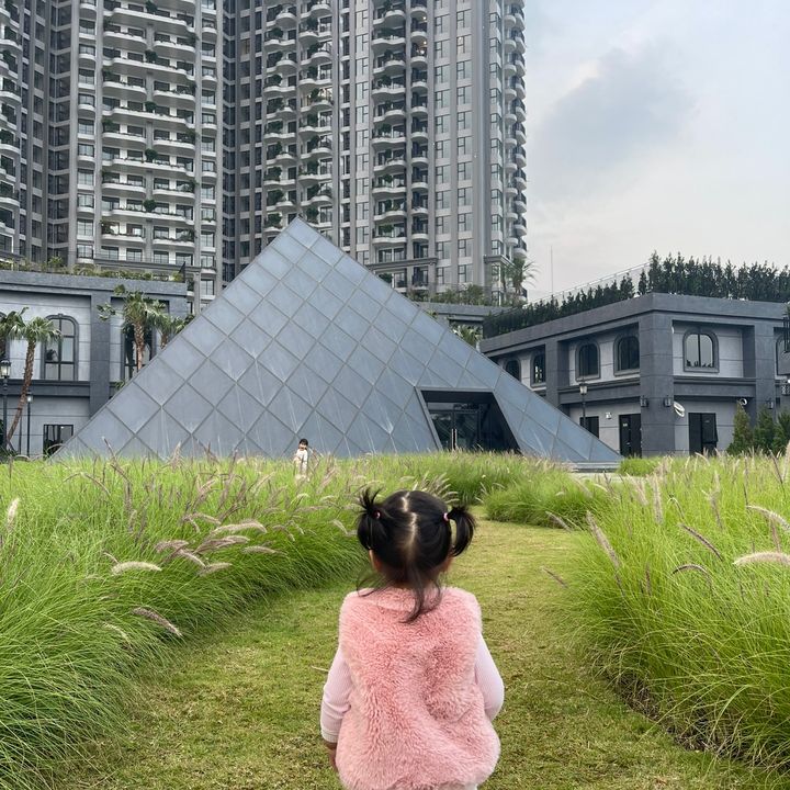 Gia Đình Thỏ Kem