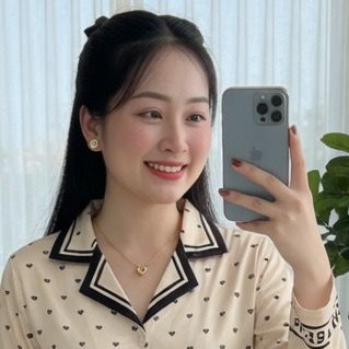 NGỌC HƯƠNG