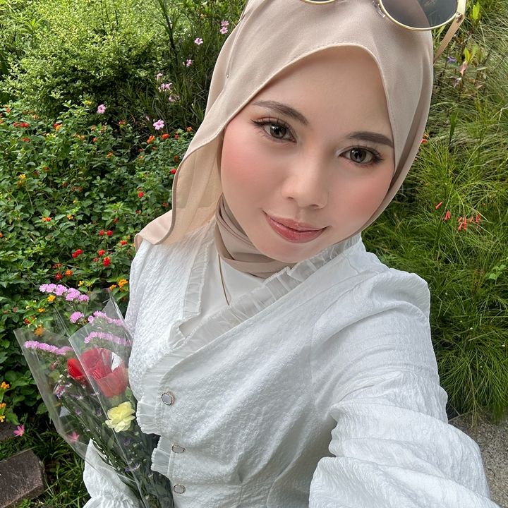 Julia 𓍢ִ໋🌷͙֒