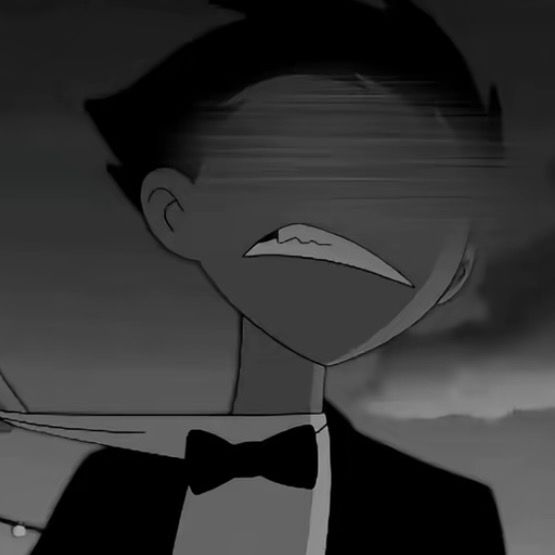 英✪