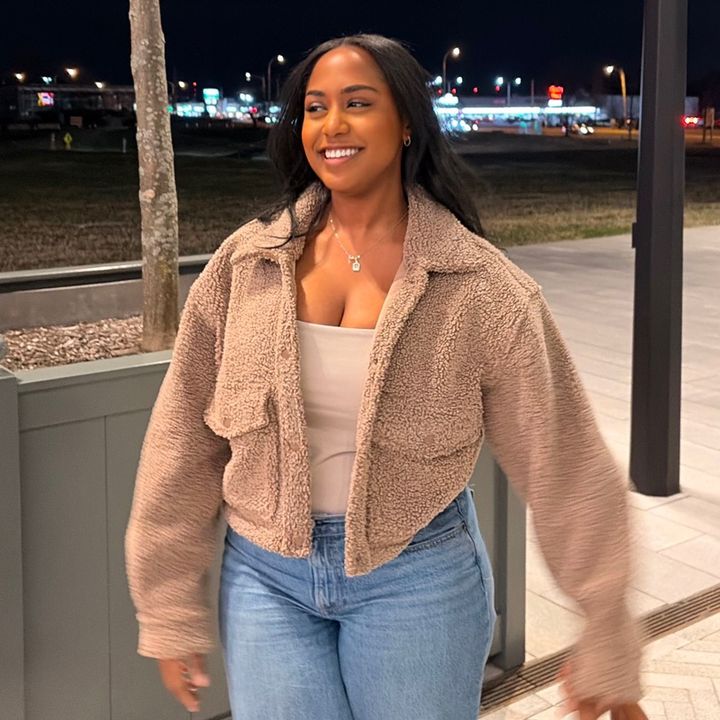 Alexis | UGC⭐️