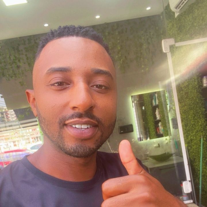 | Thiago castro shop
