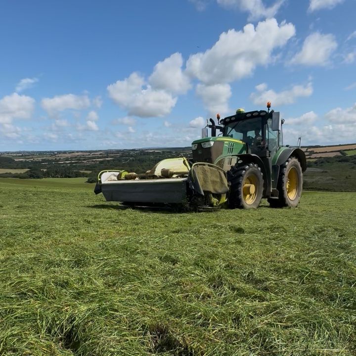 RJC🚜