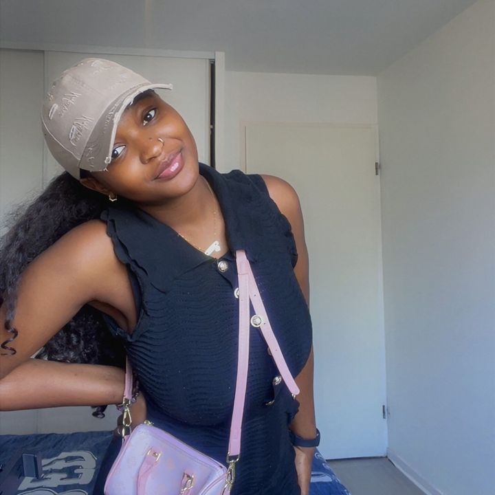 trina Sylvia 🌸🇨🇲🇫🇷