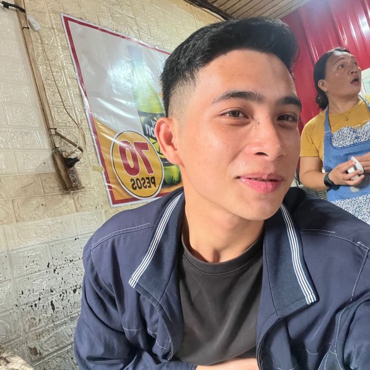 Eric Navales 🇰🇷🇵🇭