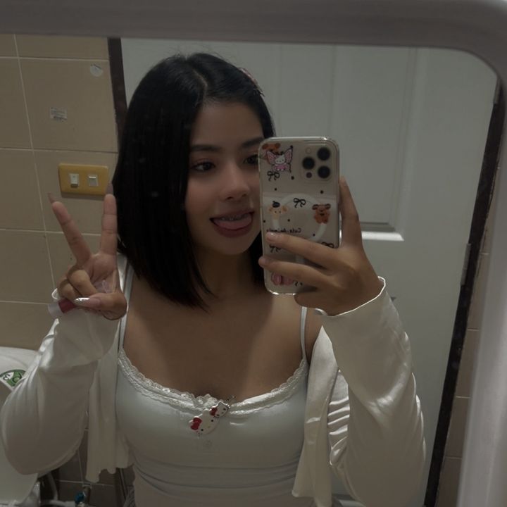 : ʙᴀɪ ^^