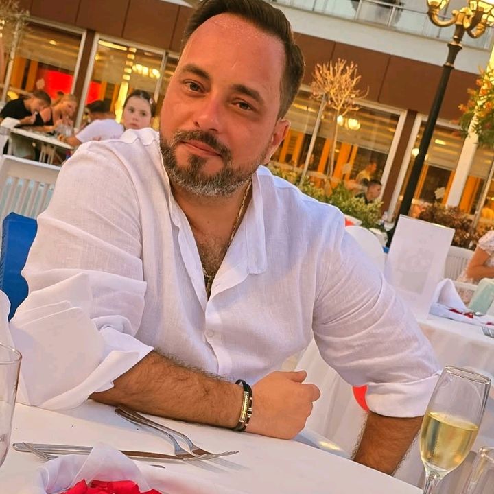 Păun Emil-Răzvan