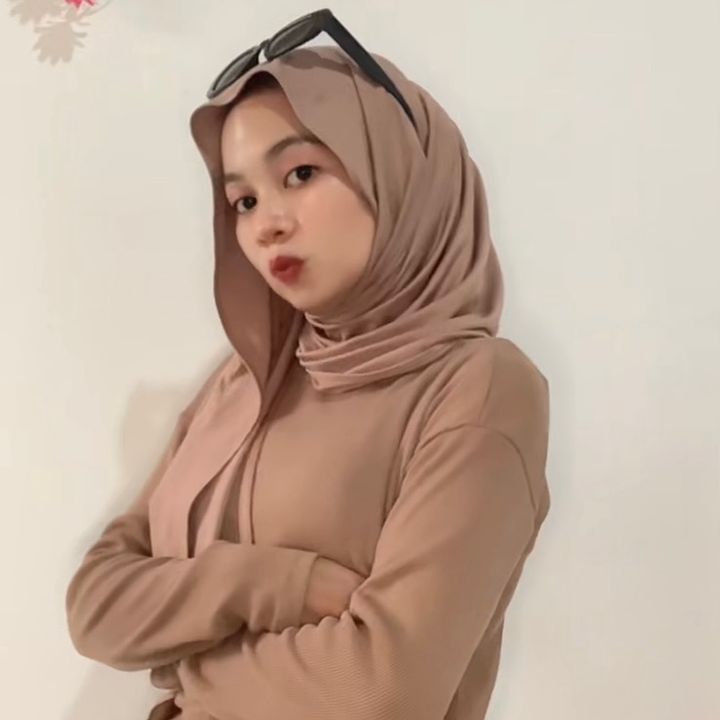 Rini syahrin05