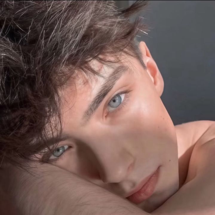 Evan-us