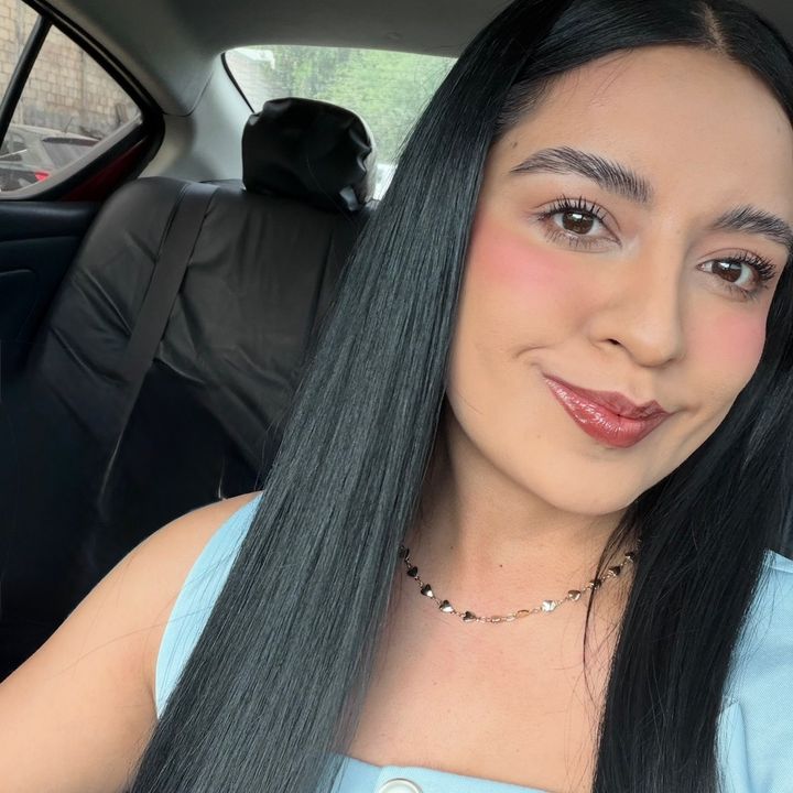 💕Anahí💕