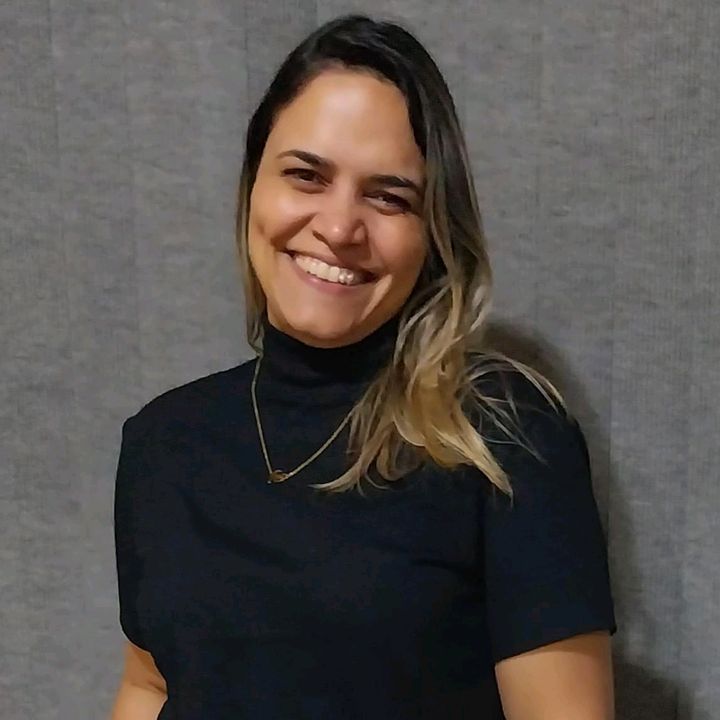 Lú Macedo