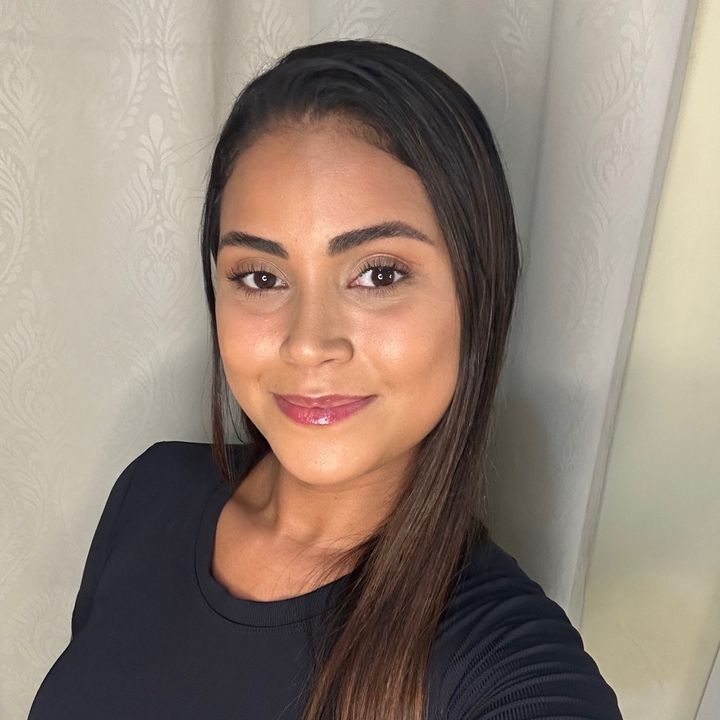 Poliana Almeida Shop