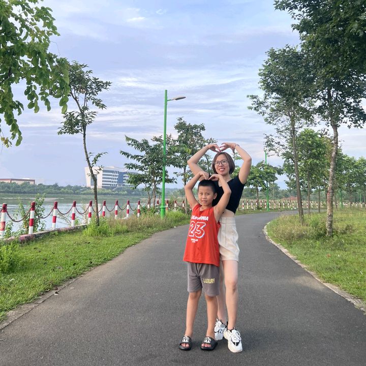 Mẹ con nhà mập 🐷🐷