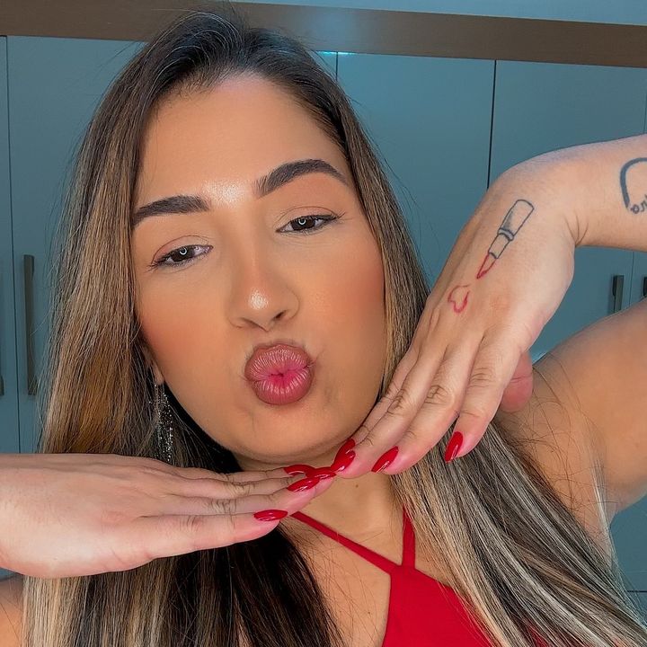 deboraaragaooo