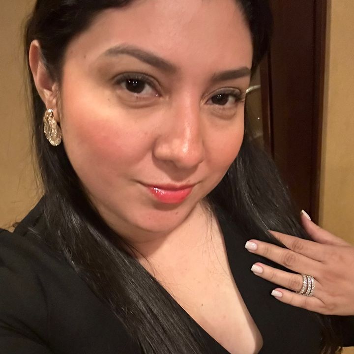 Vanesa🐱