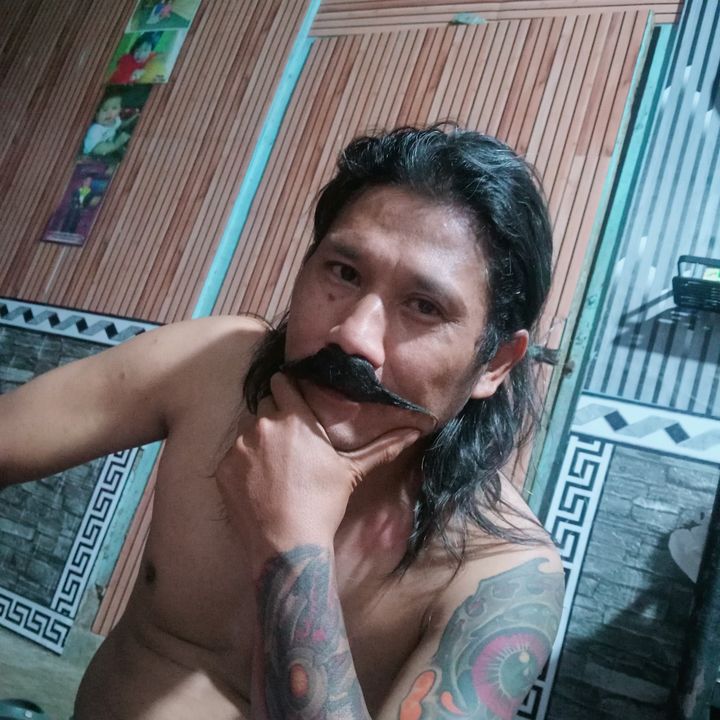BANG KUMIS