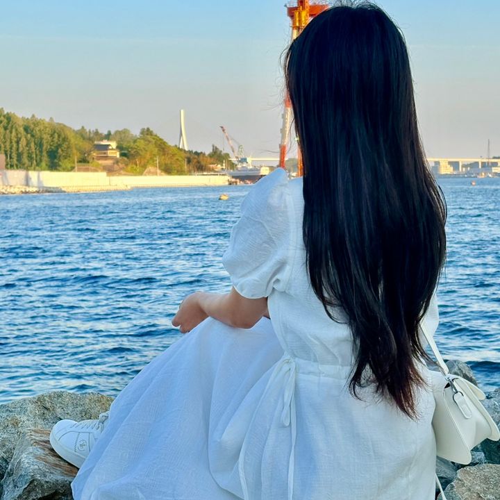 အသေးလေး👻👑