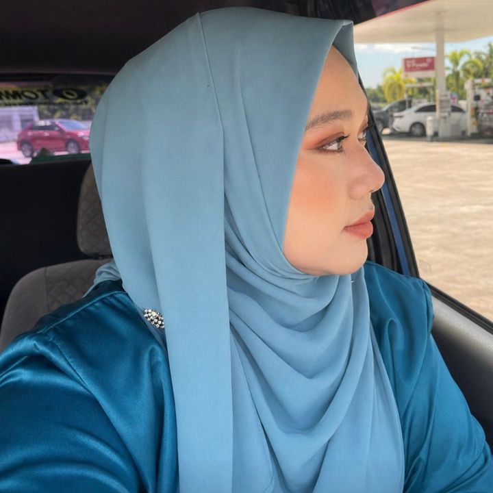 Amira