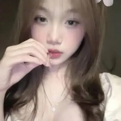 Ng Trần Tuệ Nhi