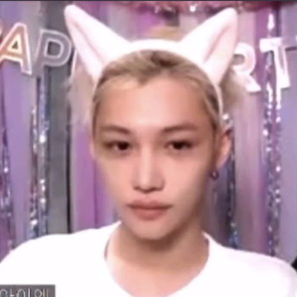 felixsbleachedhairstrand