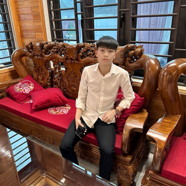 Trường Có Bán Hàng