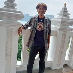 อุทิศ ทองพริก
