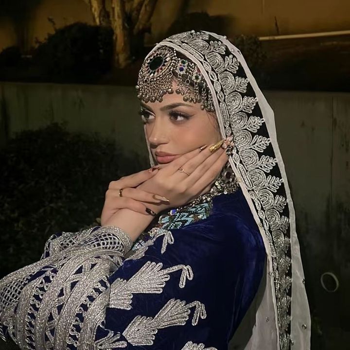Afghan girl