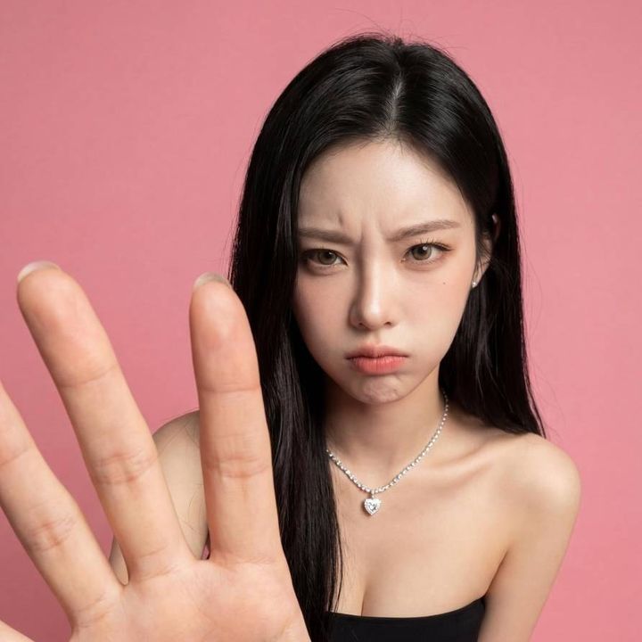 Em Ly mặc đẹp