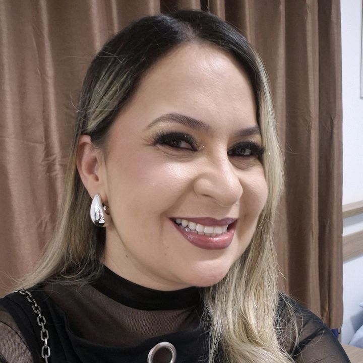 Taís Cadidja😉🛍🛒
