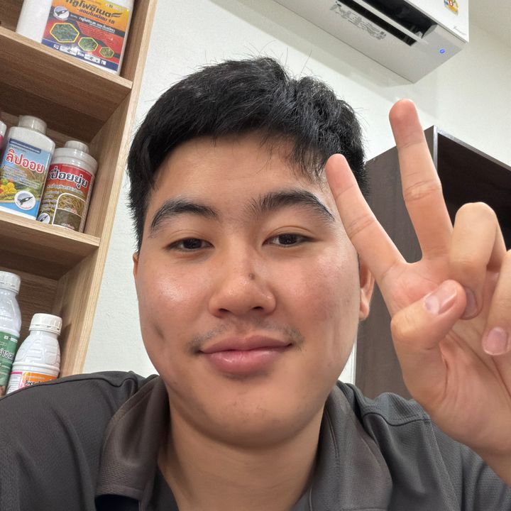 เมฆที่ขายปุ๋ยยาตราจรวดเหนือเมฆ