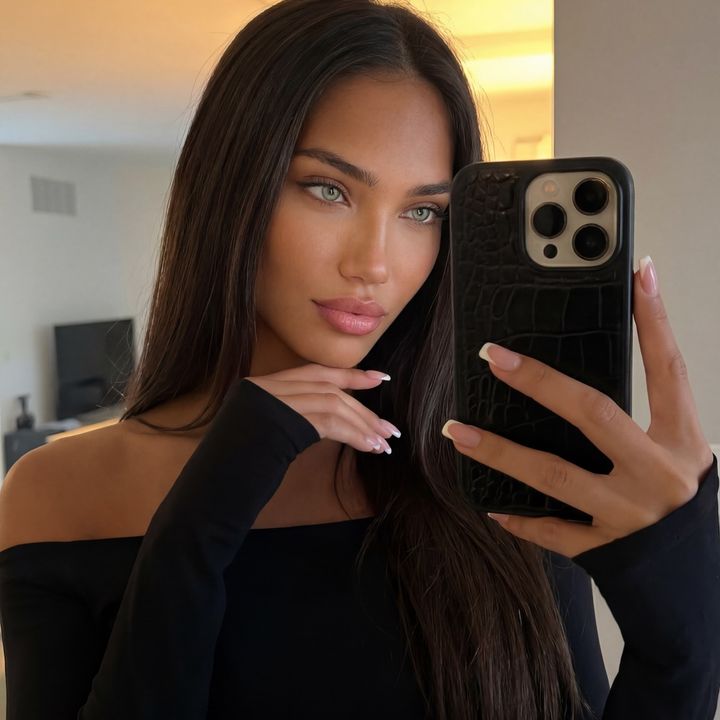 sophiasolenelux
