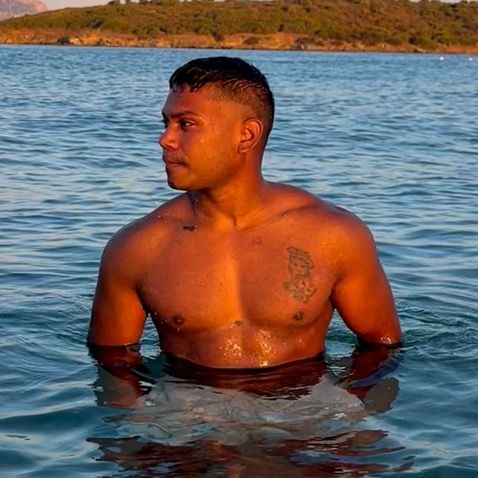 Luis_Muchoshop